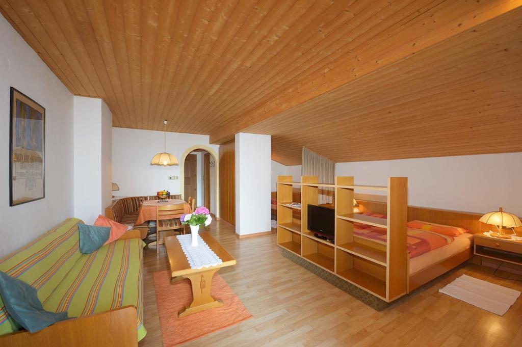 Apparthotel Taufenbrunn 파르치네스 객실 사진